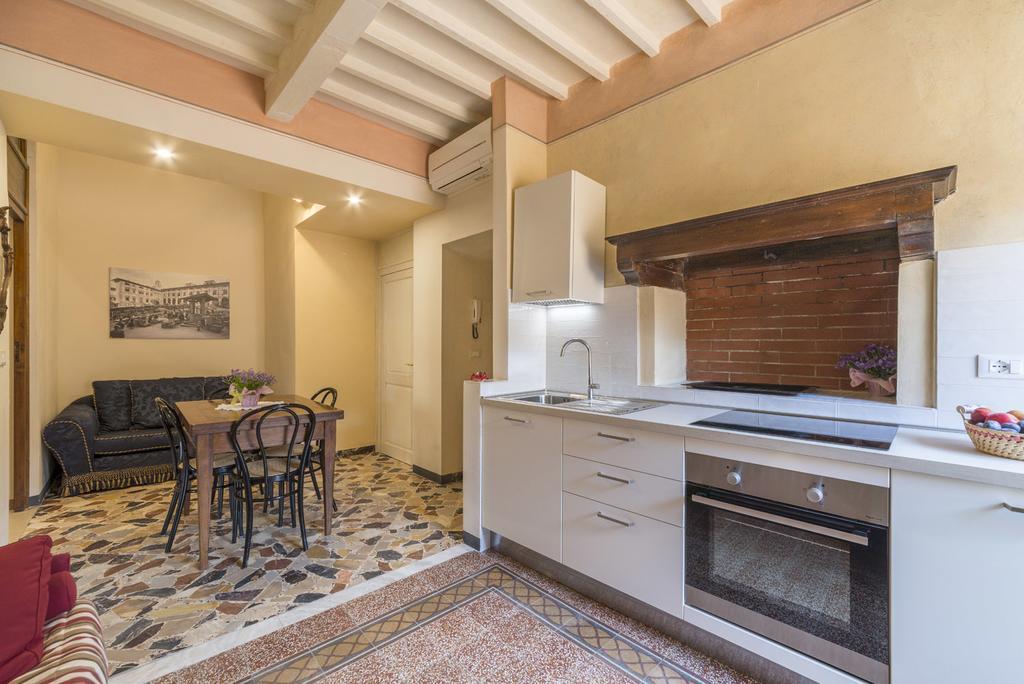 ארצו I Bei Ricordi - Historic Centre Apartment 6 מראה חיצוני תמונה